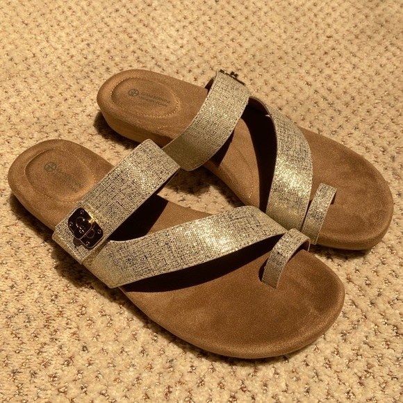 Giani Bernini Memory Foam Sandals - Picture 4 of 9